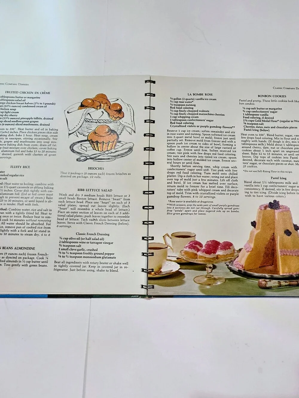 Vintage 1967 Betty Crocker Hostess Cookbook First Edition, MCM GUC